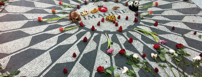 Strawberry Fields è uno dei 101 posti da vedere a Manhattan prima di morire.