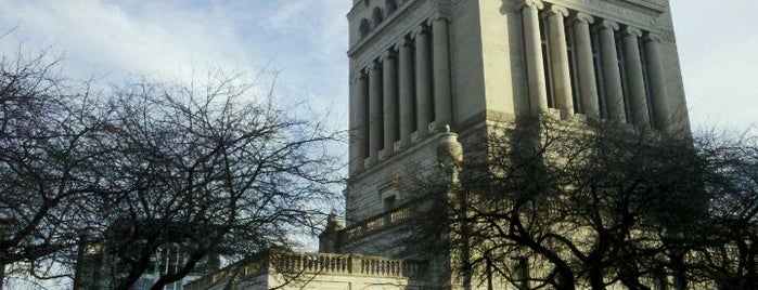 Indiana World War Memorial is one of FREE Downtown Activities.