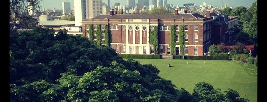 Goldsmiths University of London is one of London.