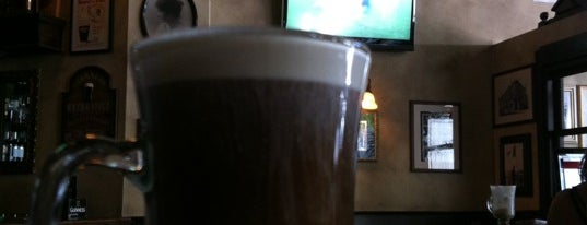 de Vere's Irish Pub is one of Drinking Establishments.