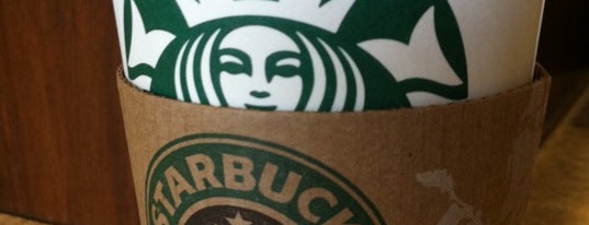 Starbucks is one of Lisa'nın Beğendiği Mekanlar.