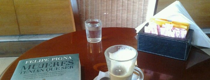 Oximorón Café is one of Posti che sono piaciuti a Enrique.