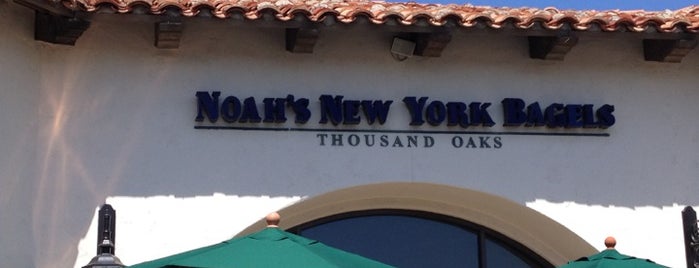 Noah's Bagels is one of สถานที่ที่ Amy ถูกใจ.