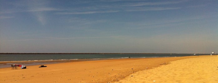 Playa de Las Dunas is one of Playeo.