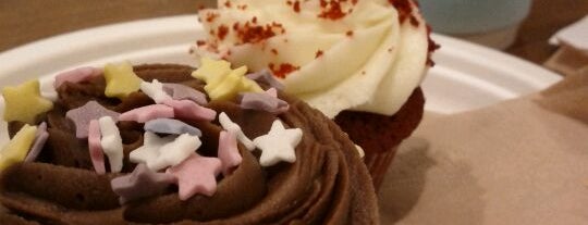 LOLA's Cupcake & Coffee Bar is one of London's Cupcakeries.