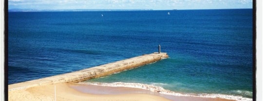 Praia do Tamariz is one of BEACHES.