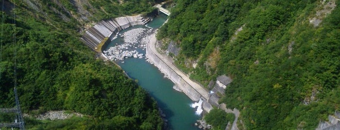 奥只見ダム is one of 日本の日本一･世界一あれこれ.