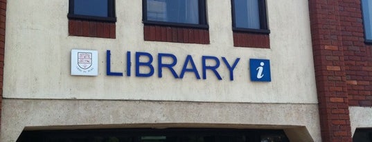 Olton Library is one of Solihull's libraries.