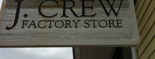 J.Crew Factory is one of Tempat yang Disukai Andi.