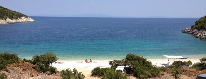 Παραλία Καμίνια is one of Discover Ionian islands.