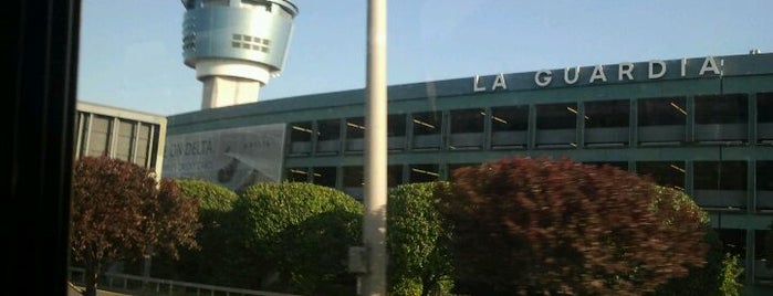 Flughafen LaGuardia (LGA) is one of Airports of the World.