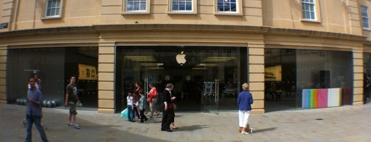 Apple SouthGate is one of All Apple Stores in Europe.