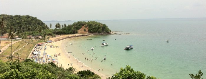 Ilha dos Frades is one of Points de Salvador.