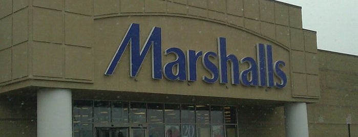 Marshalls is one of Tempat yang Disukai April.