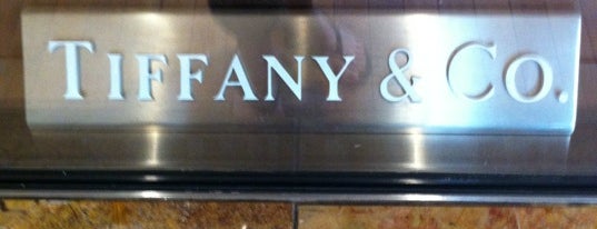 Tiffany & Co. is one of Lugares favoritos de Karen.