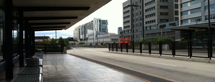 South Bank Busway Station is one of Lugares favoritos de Caitlin.