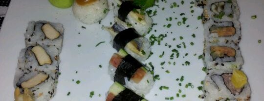 Gustus & Sushi Alentejano is one of Repastos Lentos.