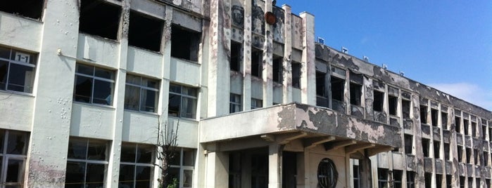 Kadonowaki Elementary School Ruins is one of 東日本の旅 in summer, 2012.