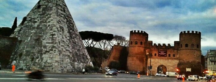 Piramide Cestia is one of Eternal City - Rome #4sqcities.