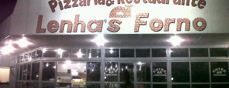 Pizzaria & Restaurante Lenha's Forno is one of meus locais.