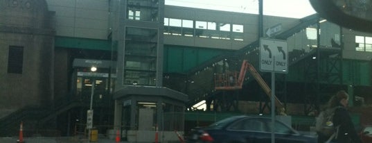 MBTA Science Park / West End Station is one of Boston MBTA Stations.