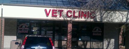 Summer Valley Veterinary Clinic is one of Josh'un Beğendiği Mekanlar.