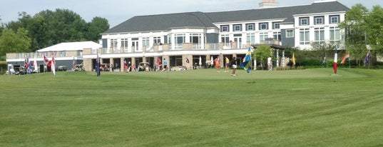 The Hawthorns Golf And Country Club is one of Rew’s Liked Places.