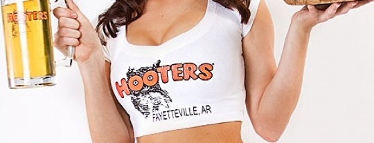 Hooters is one of Arkansas' Music Venues.