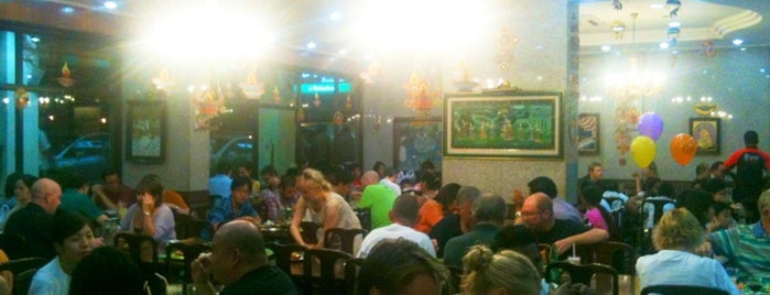 The Banana Leaf Apolo is one of Places I want to visit♪(´ε｀ ).