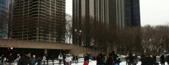Daley Bicentennial Plaza is one of Fave Outdoor Spots.