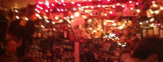 Kettle of Fish is one of Best literary bars in NYC.