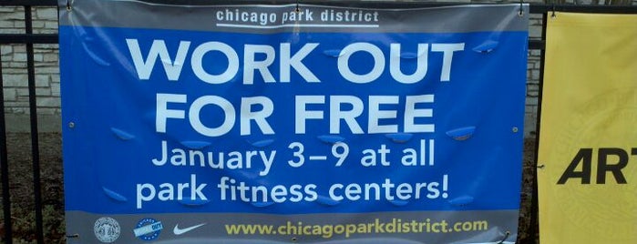 Kennicott Park is one of Chicago Park District Fitness Centers.