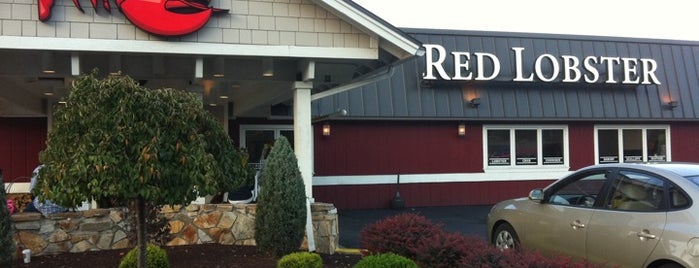 Red Lobster is one of สถานที่ที่ Julie ถูกใจ.