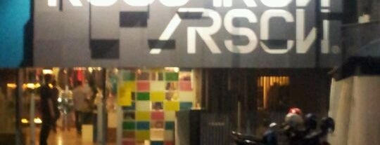 95 Jaket Ouval Research Bintaro HD