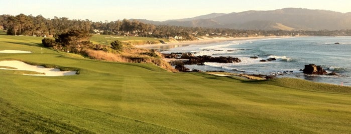 Pebble Beach Golf Links is one of Golf courses to play before I die.