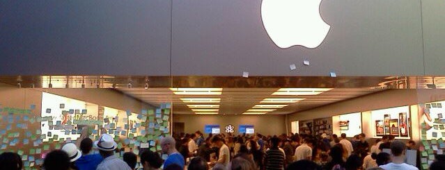 Apple Stores in Toronto Area