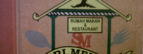 Restaurant Sri Mersing is one of Restoran.