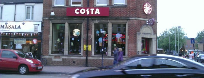 Costa Coffee is one of สถานที่ที่ RoGeR ถูกใจ.