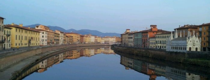 Ponte di Solferino is one of Mia Italia |Toscana, Emilia-Romagna|.