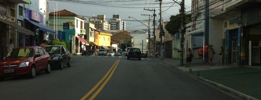 Avenida General Ataliba Leonel is one of Lugares favoritos de Steinway.