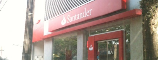 Santander is one of Locais curtidos por Luiz.