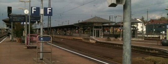 Bahnhof Offenburg is one of Bahnhöfe DB.