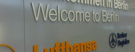 Flughafen Berlin-Tegel „Otto Lilienthal“ (TXL) is one of Dima airports.