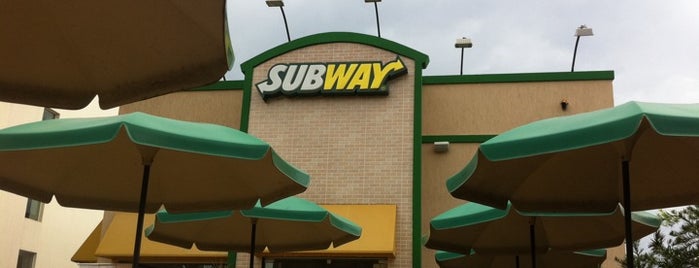 Subway is one of Lieux qui ont plu à Jane.