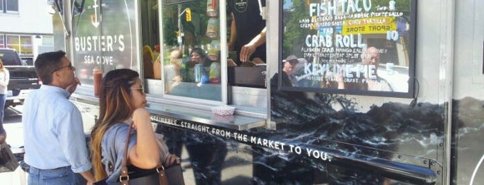 Buster's Sea Cove Truck is one of Food Trucks of Toronto.