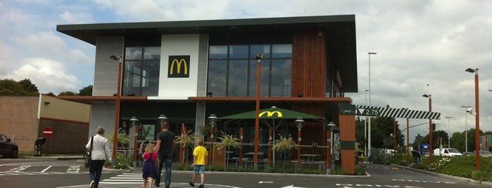 McDonald's is one of Lieux qui ont plu à Kevin.
