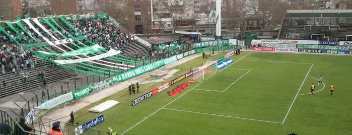 Club Ferro Carril Oeste is one of Lugares para conocer.