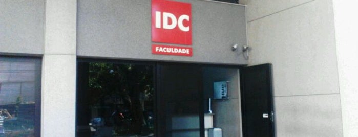 Faculdade IDC is one of Favoritos.