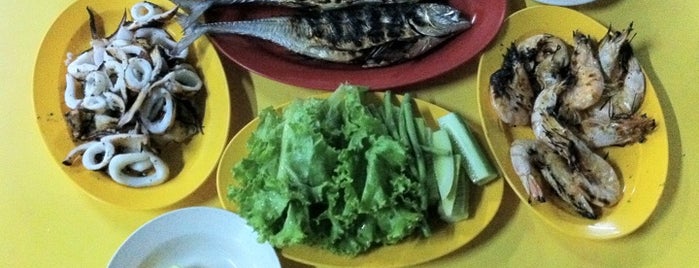 Raja Ikan Bakar is one of Must-visit Food in Kota Bharu.
