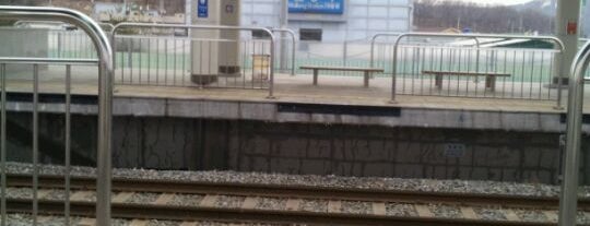 ウォルロン駅 is one of 경의선 (Gyeongui Line).